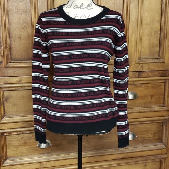 Volcom Sweater Size S EUC
